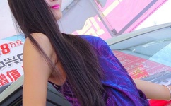 等不及在车里就来开始了视频